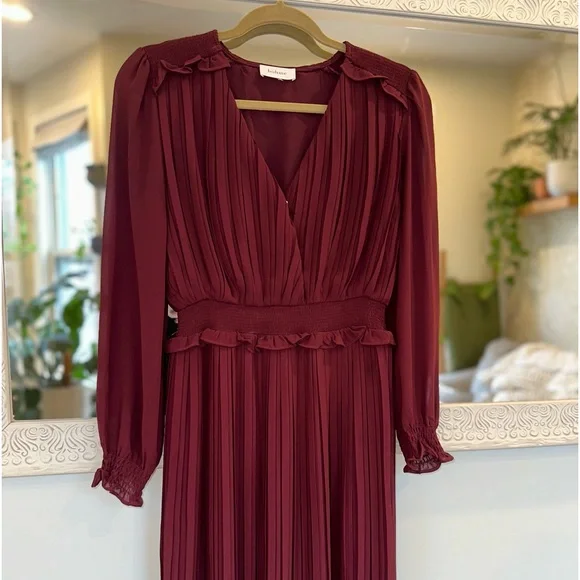 bohme dresses BLACK QUEEN ANNE NECKLINE AND DRAPED WAIST VELVET GOWN | CULT MIA main image 1